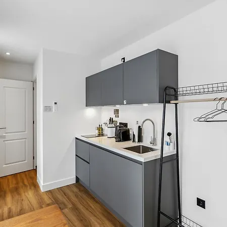 Limehome Nieuwstraat Apartamento *